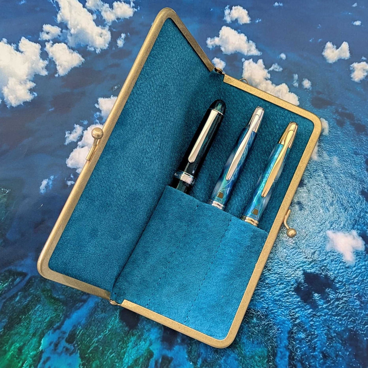 Bon Voyage Metal Clasp Pen Case for 3 regular sized pens, BUNGUBOX x Penguin Kabansha