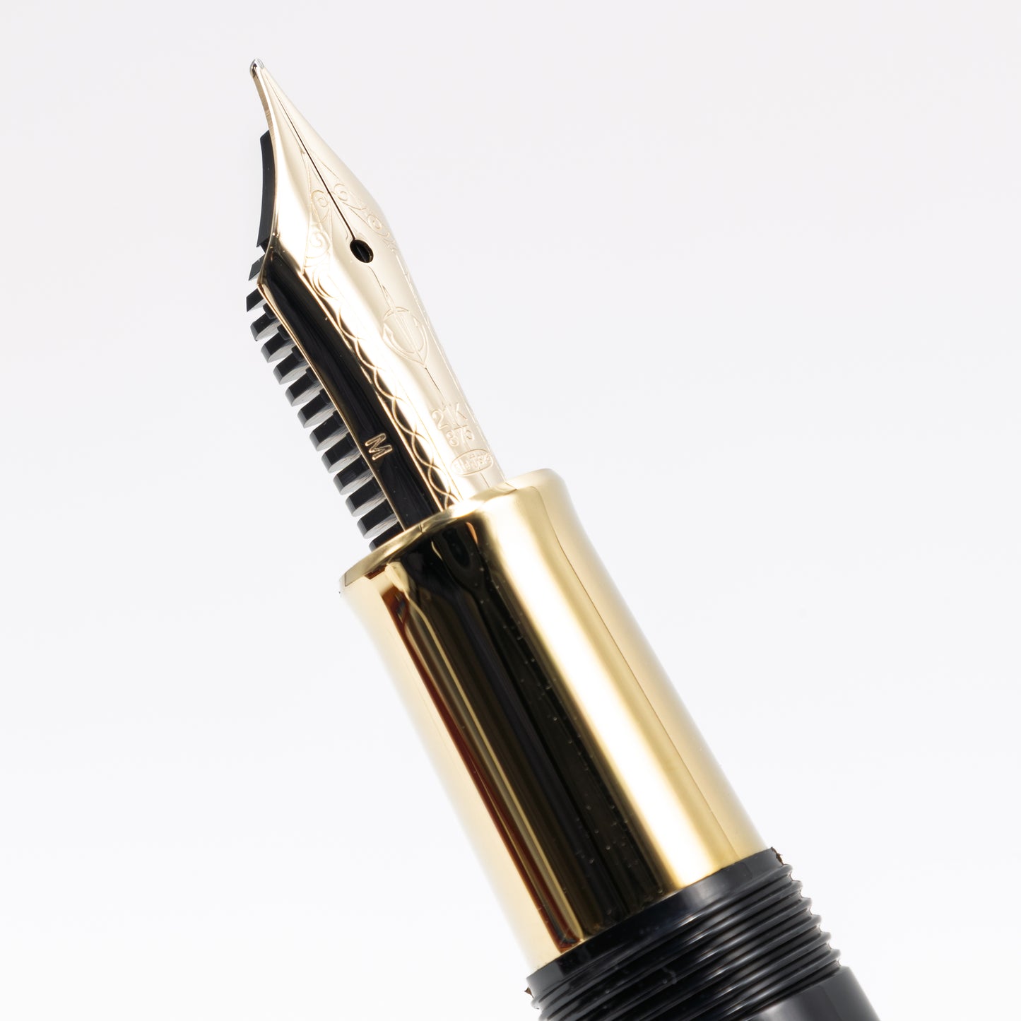 CYLINT "Niigata Lacquerware Hazy Silver" fountain pen SAILOR