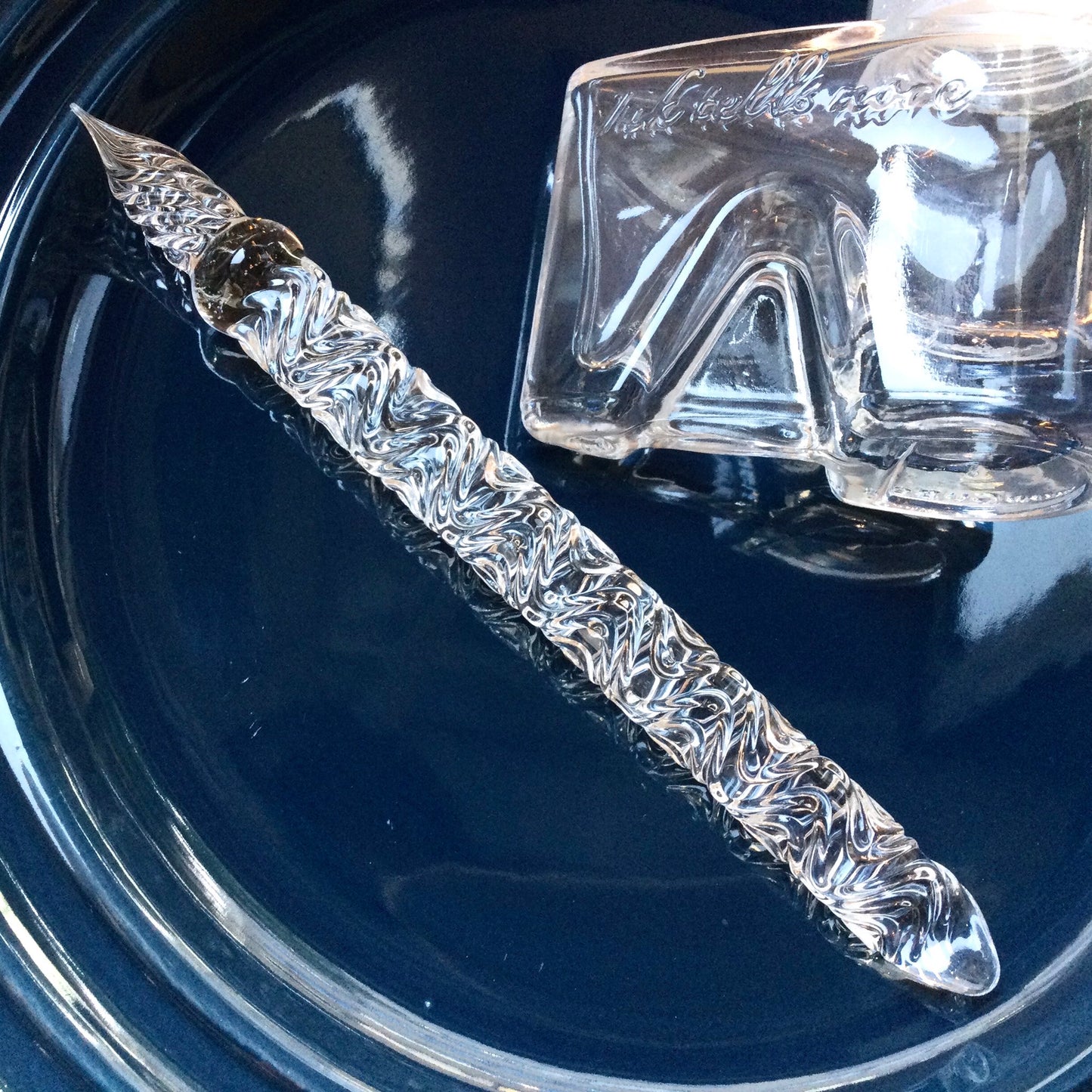 Clear Swell Glass Pen, BUNGUBUX x Synchronicity Glass Art