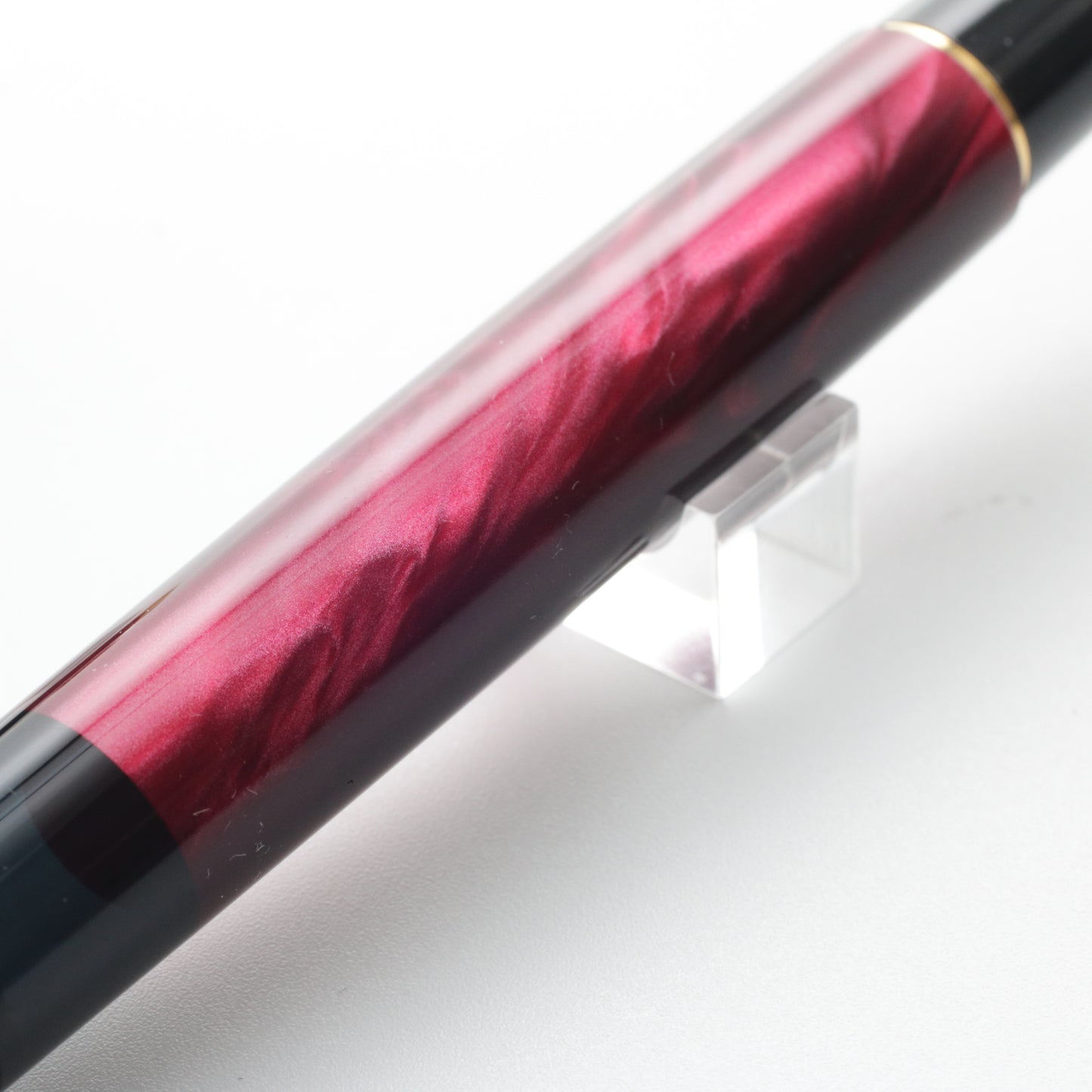 Pelikan Limited Edition M200 レッドマーブル