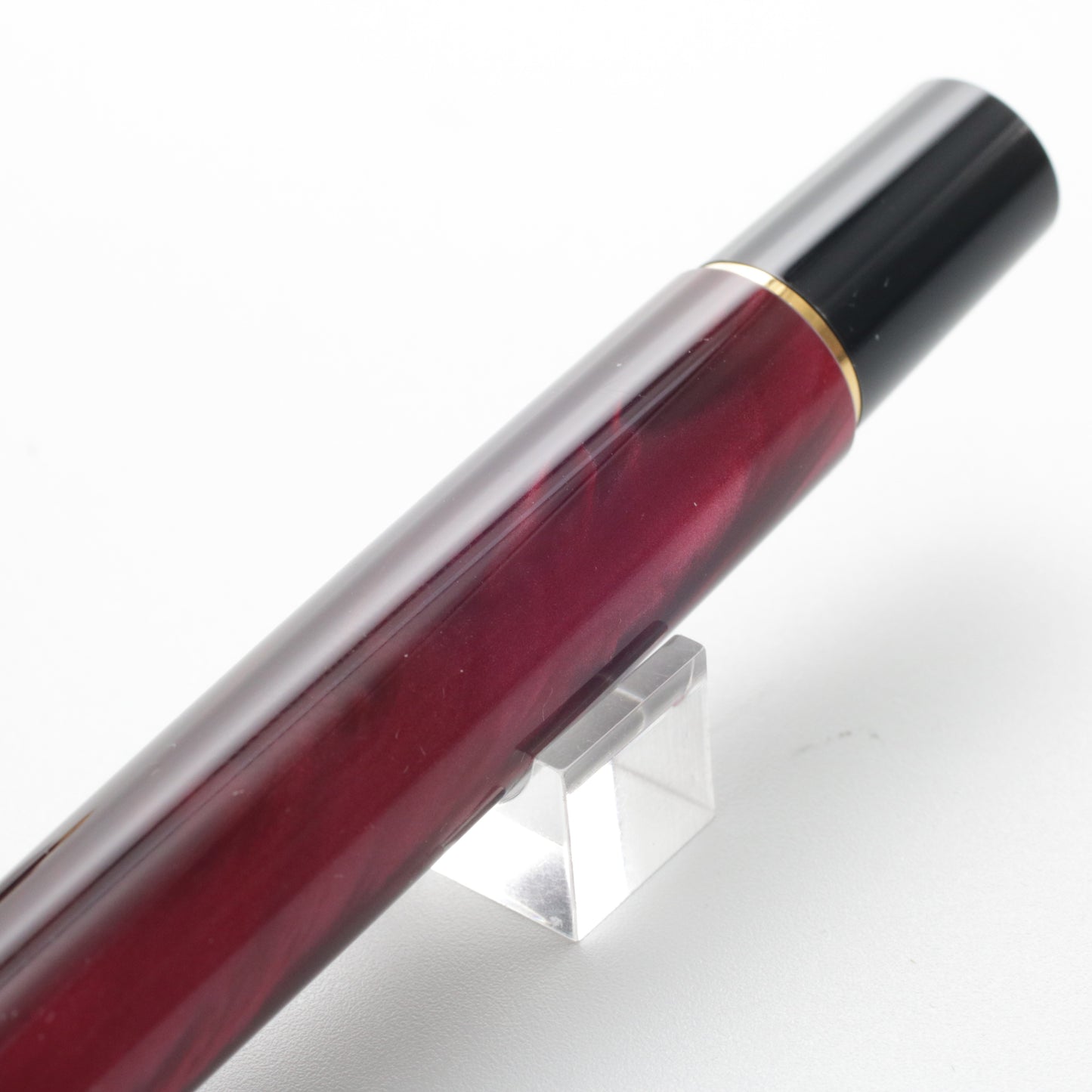 Pelikan Limited Edition M200 レッドマーブル