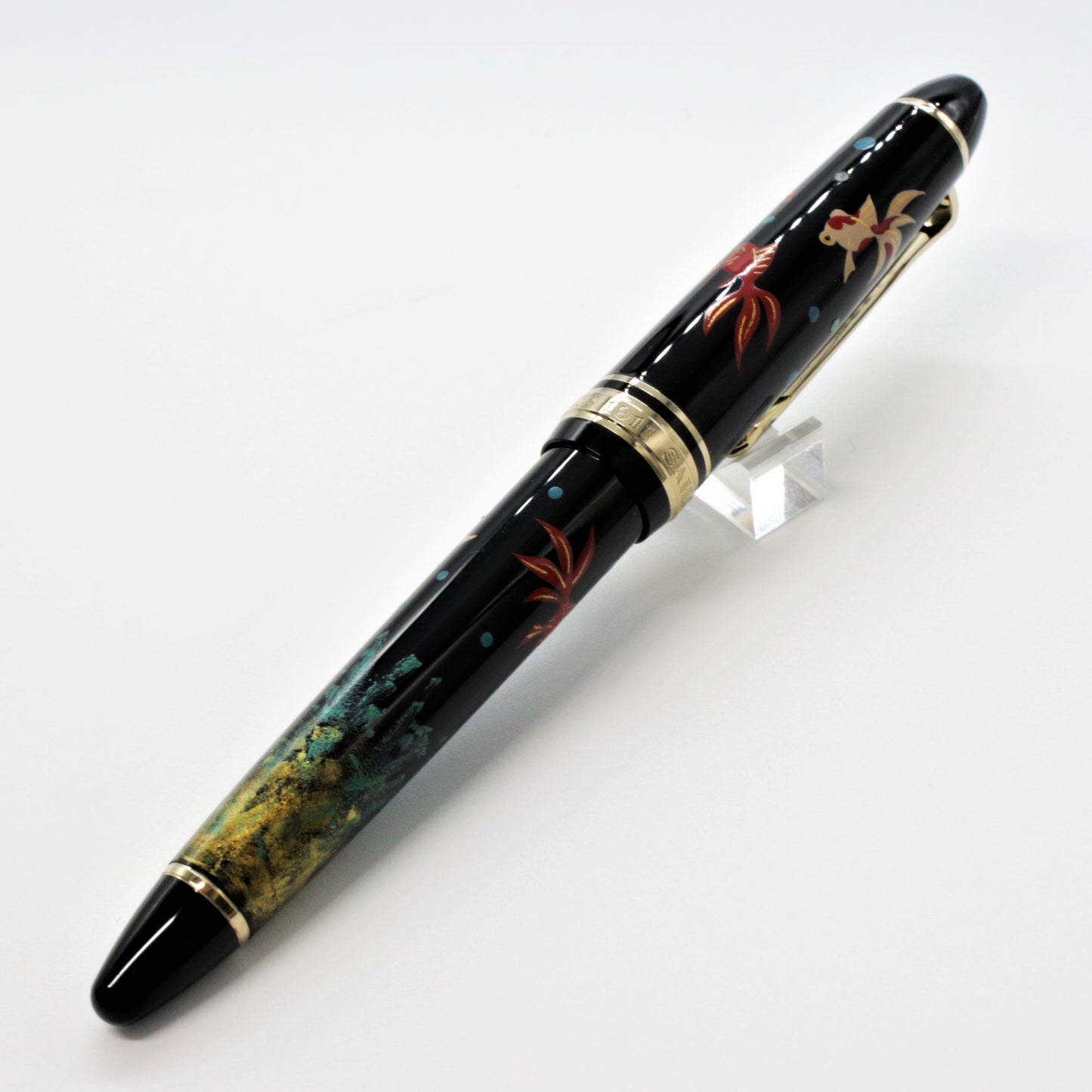 BUNGUBOX Wajima Maki-e "Goldfish"