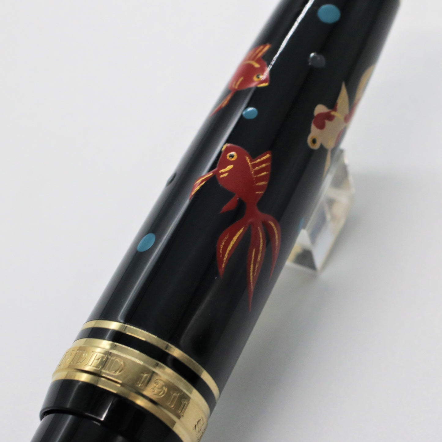 BUNGUBOX Wajima Maki-e "Goldfish"