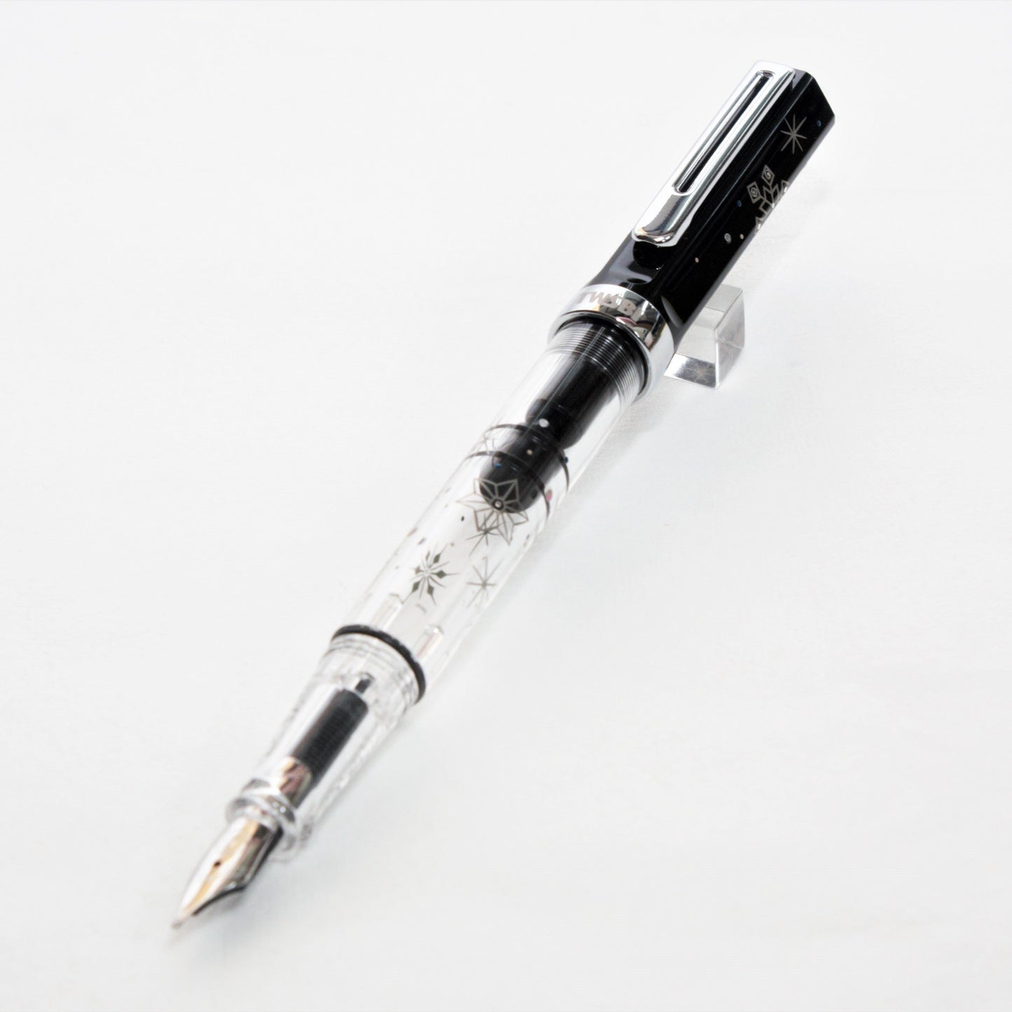 TWSBI 輪島蒔絵万年筆『 雪の結晶』(ブラック)