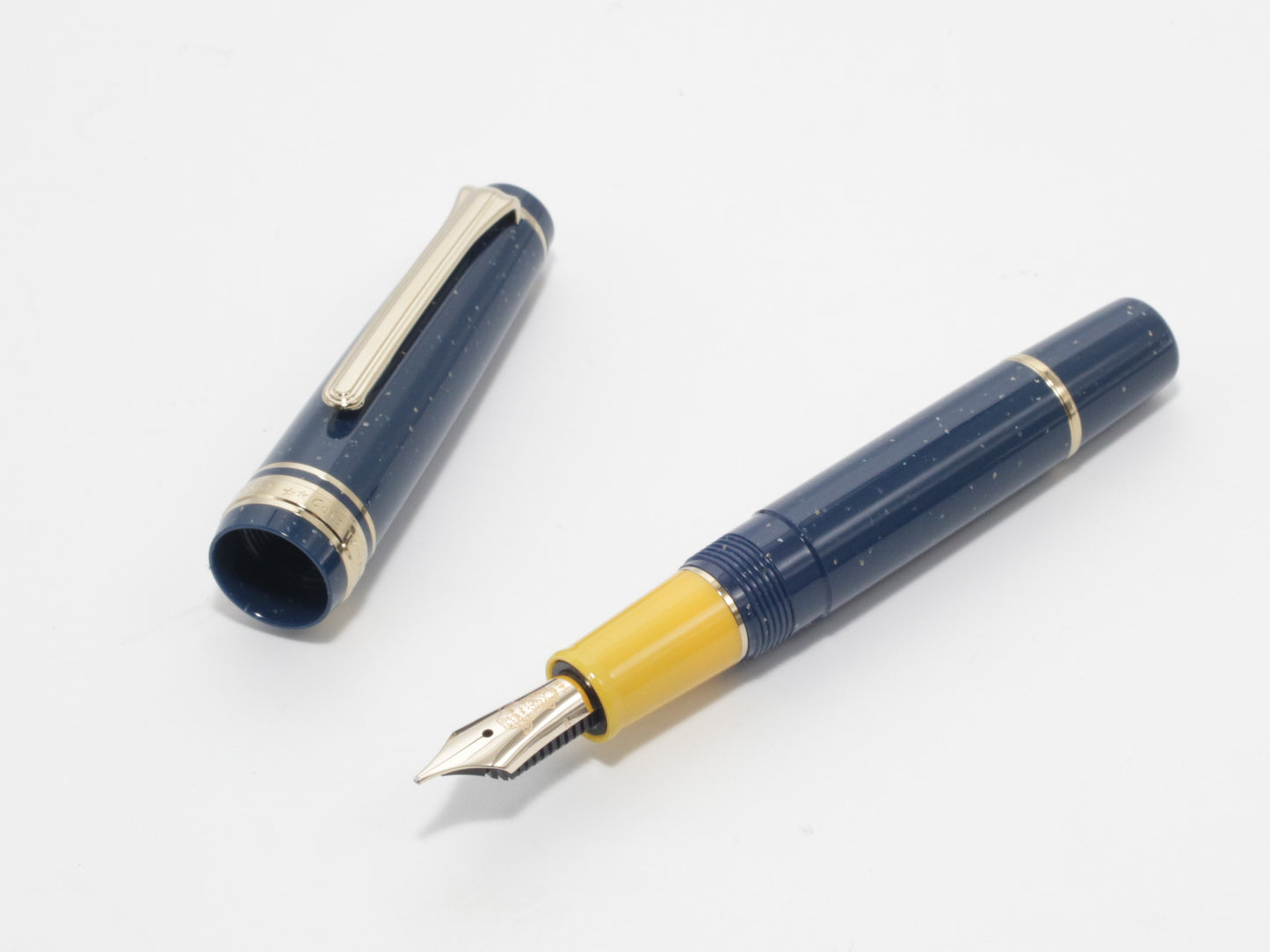 夜のカフェテラス プロギアスリムミニ