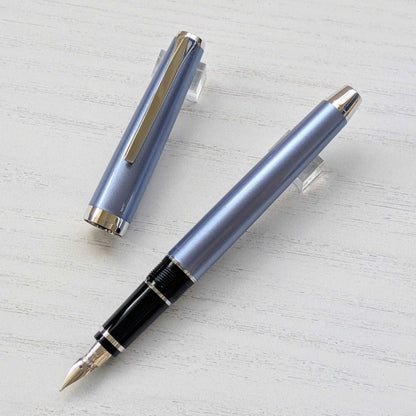 PILOT エラボー ライトブルー