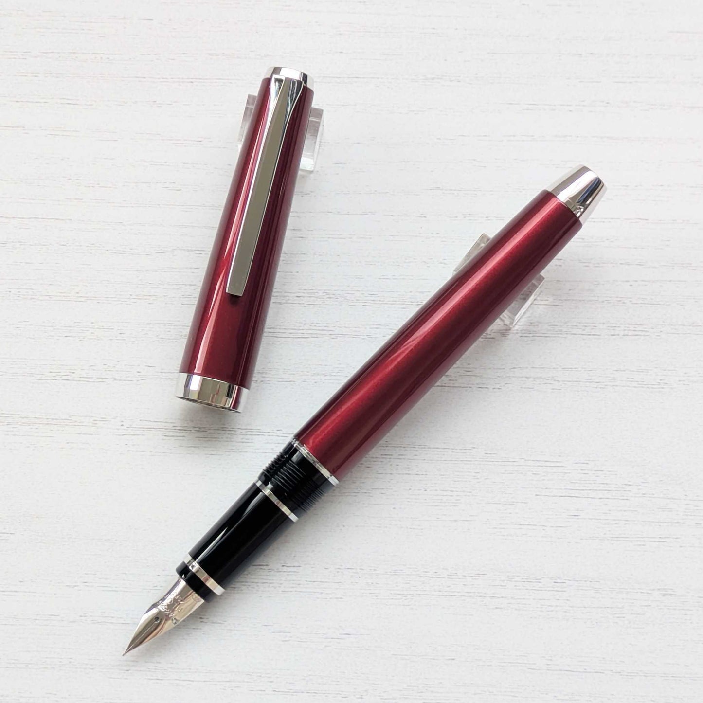 PILOT ELABO Red