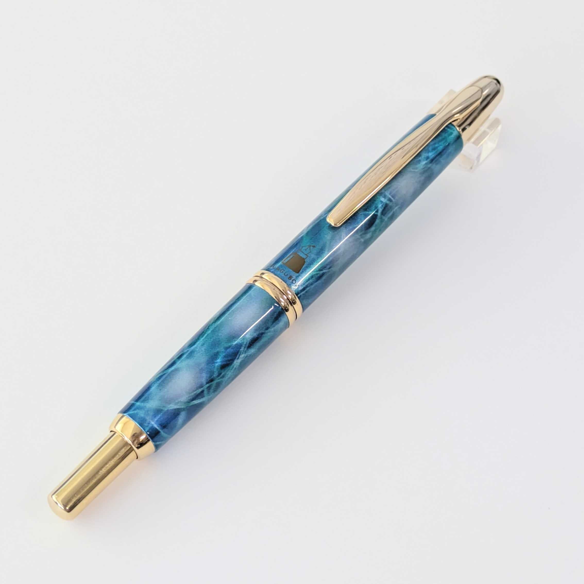【新品】BUNGUBOXキャップレス万年筆 BonVoyage BBゴールド Bon Voyage BB, Gold Trim Vanishing Point – BUNGUBOX