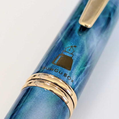 Bon Voyage BB, Gold Trim Vanishing Point