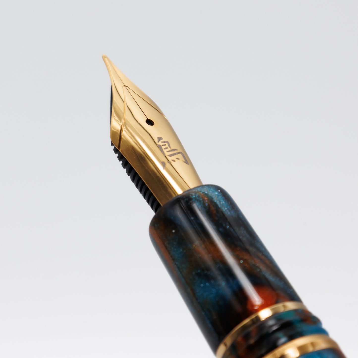 Kachofugetsu - Kingfisher Fountain Pen BUNGUBOX x Esterbrook