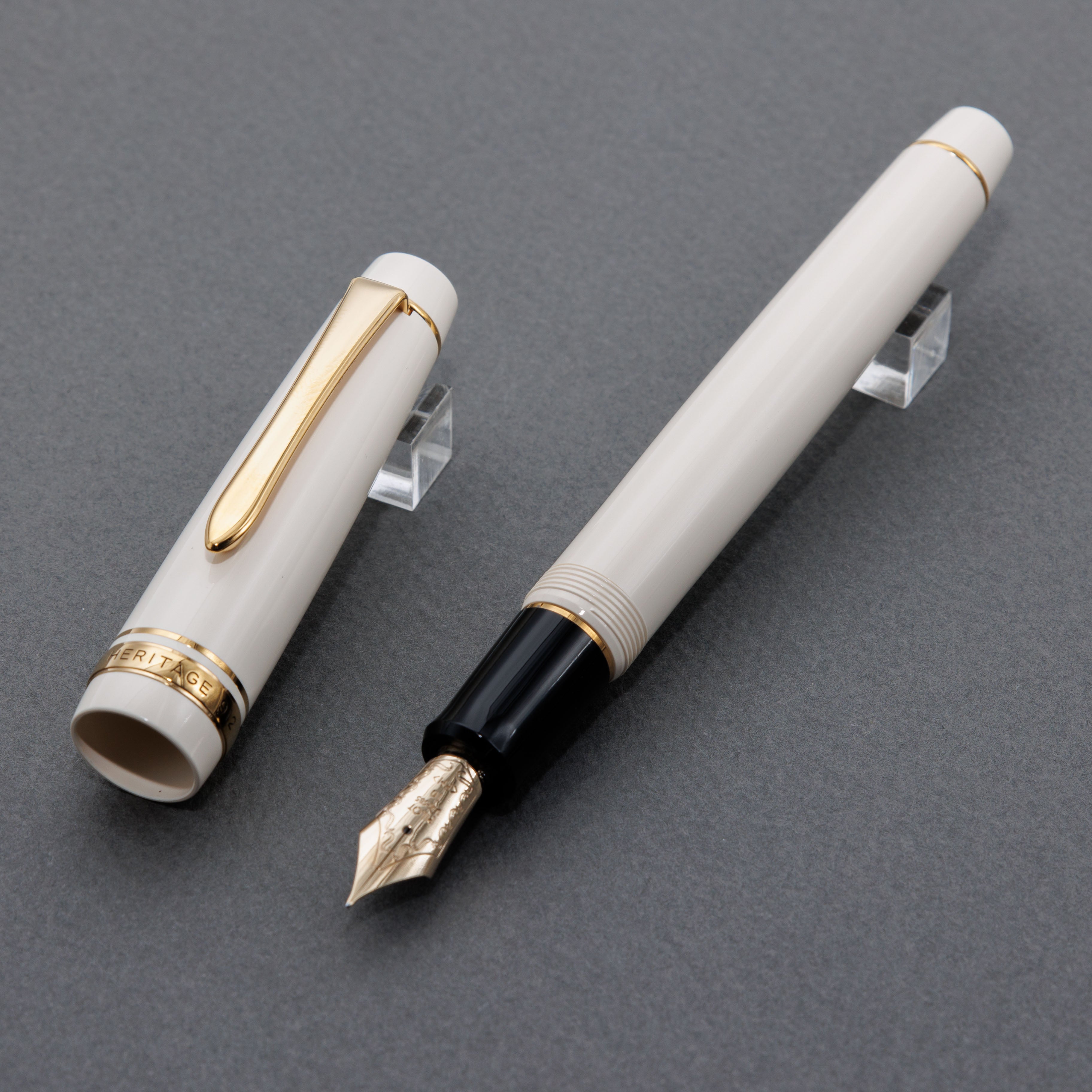 PILOT 2025 Limited Edition カスタムヘリテイジ912 – BUNGUBOX