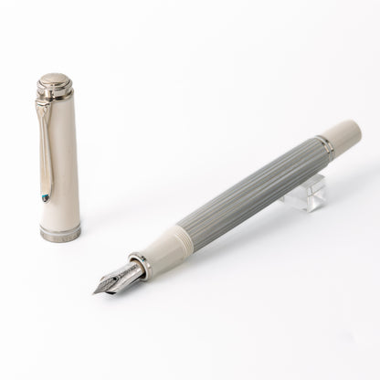 [Pelikan] M405 Silver-White Fountain Pen (M)