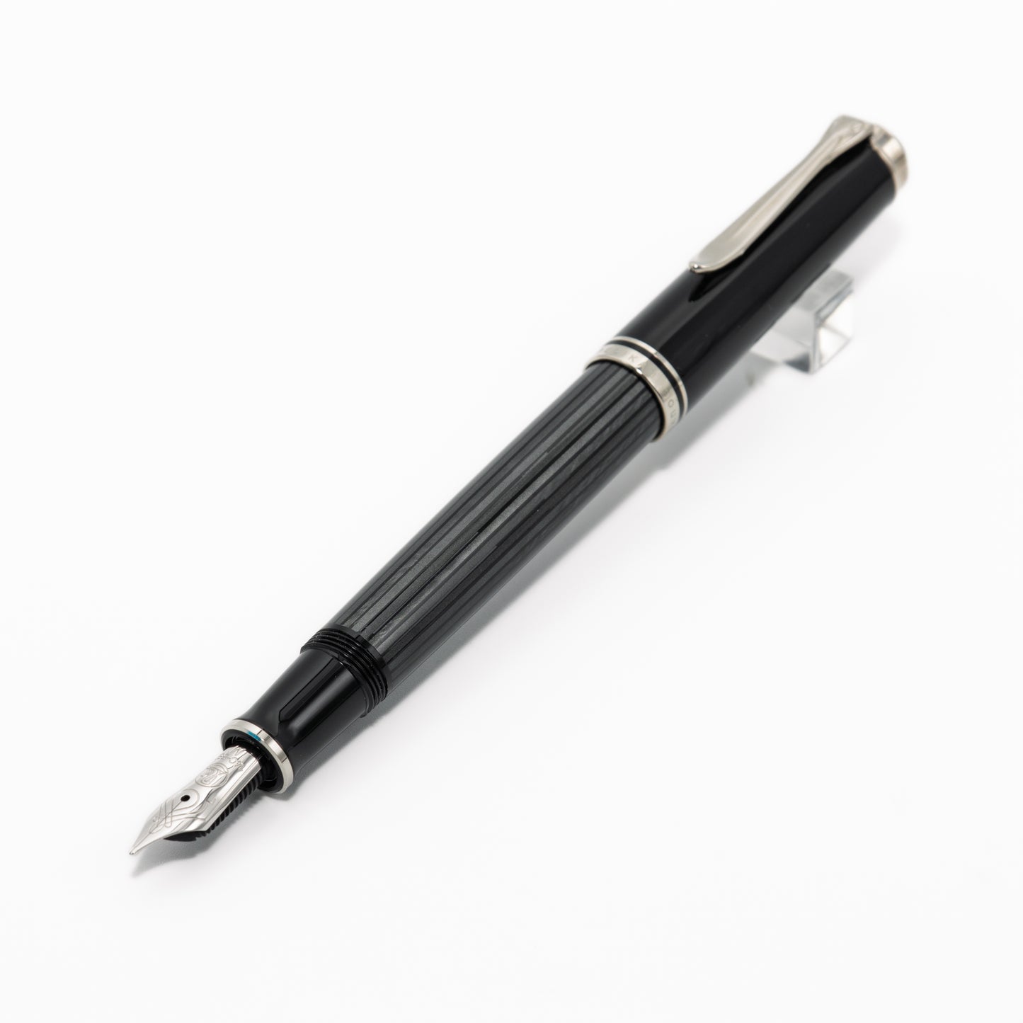 [Pelikan] M405 Black-Stripe Fountain Pen (M)