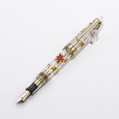 Petals Falling on Koi, Kinka Kotonoha Wajima Makie Fountain Pen
