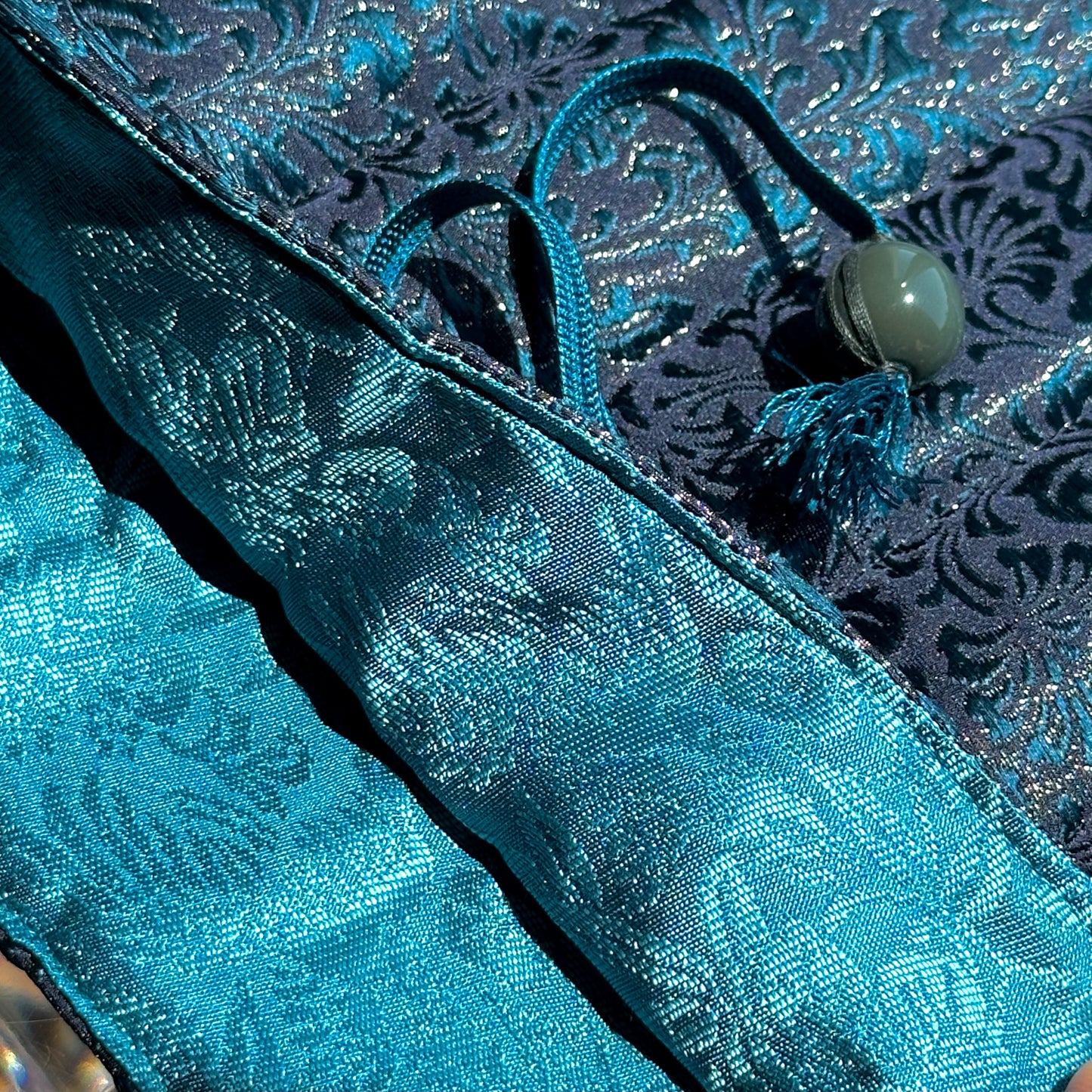 yurie pure silk pen roll for 6, "Blue Marine"