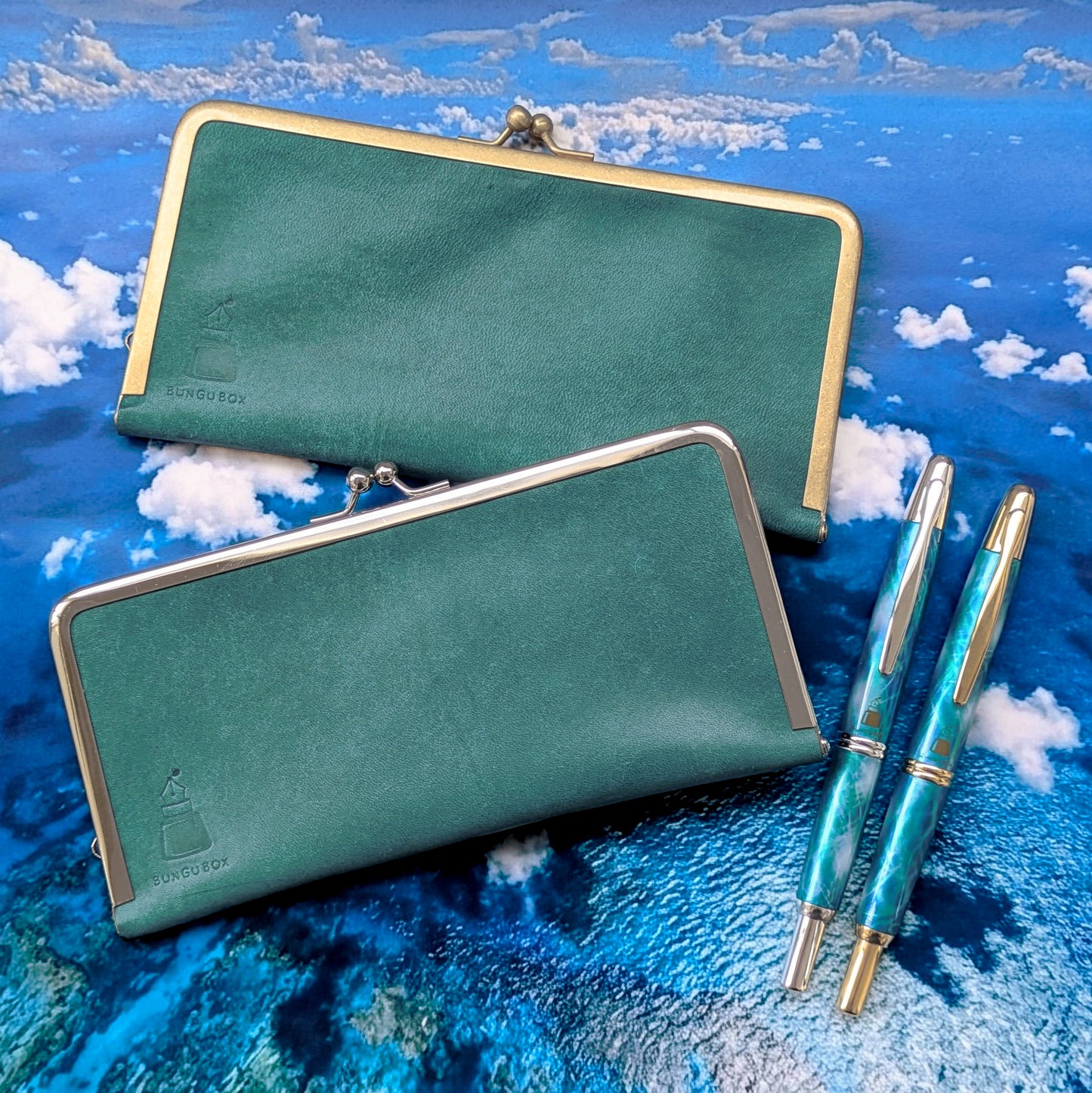 Bon Voyage Metal Clasp Pen Case for 3 regular sized pens, BUNGUBOX x Penguin Kabansha