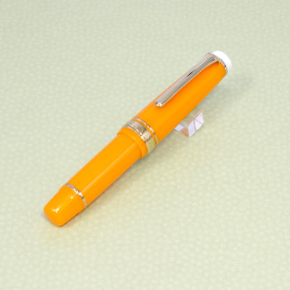 10th Anniversary Fountain pen "Mikkabi Mandarin Orange"