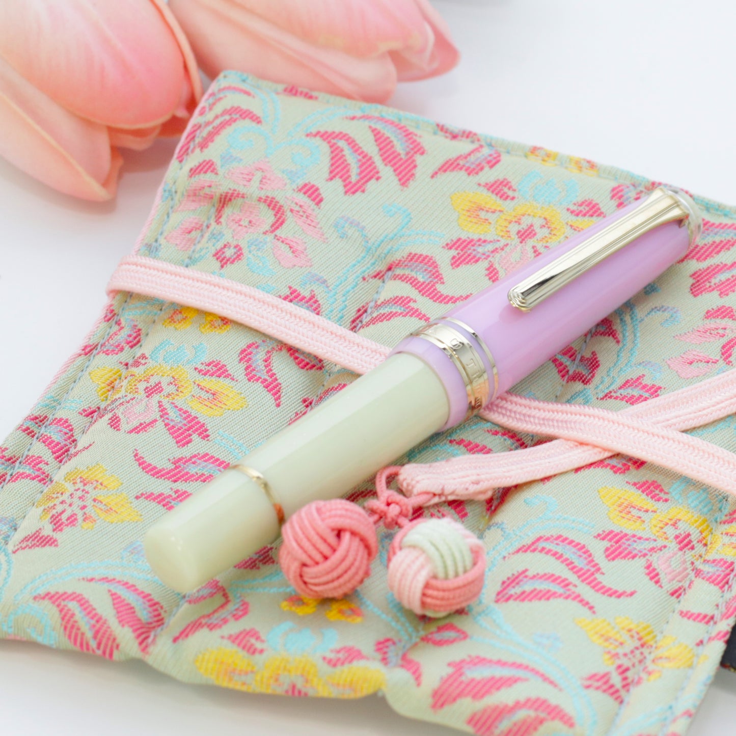 yurie x BUNGUBOX 3 pen case "The Secret Garden"