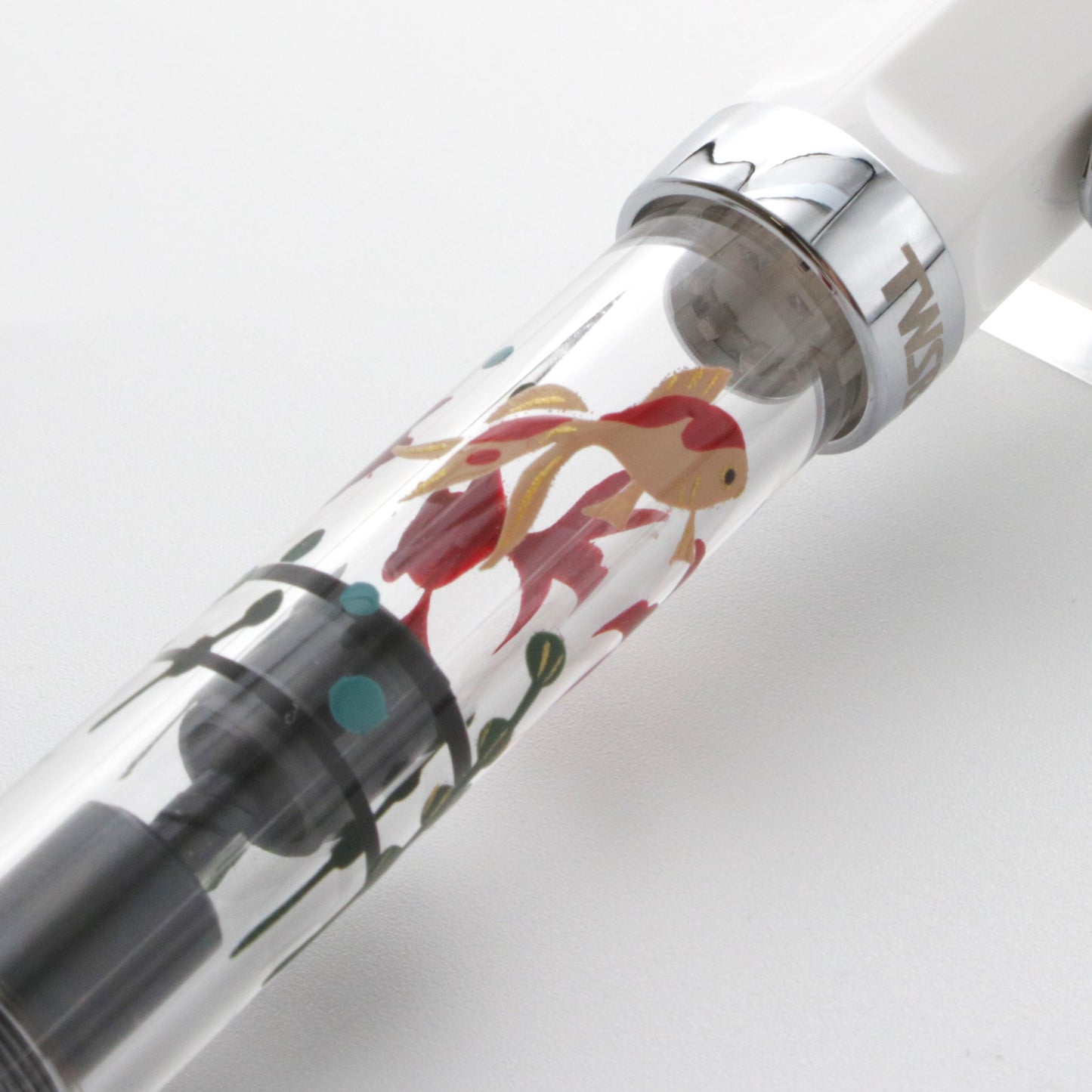 TWSBI 輪島蒔絵万年筆 "夏の風物詩" 【金魚】 (ホワイト)