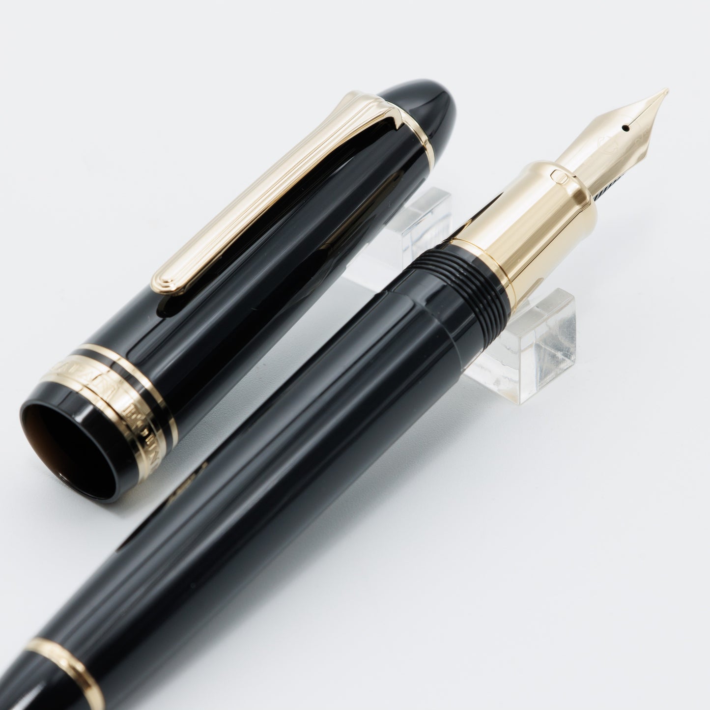 SAILOR Profit Casual L Stable Clear Black