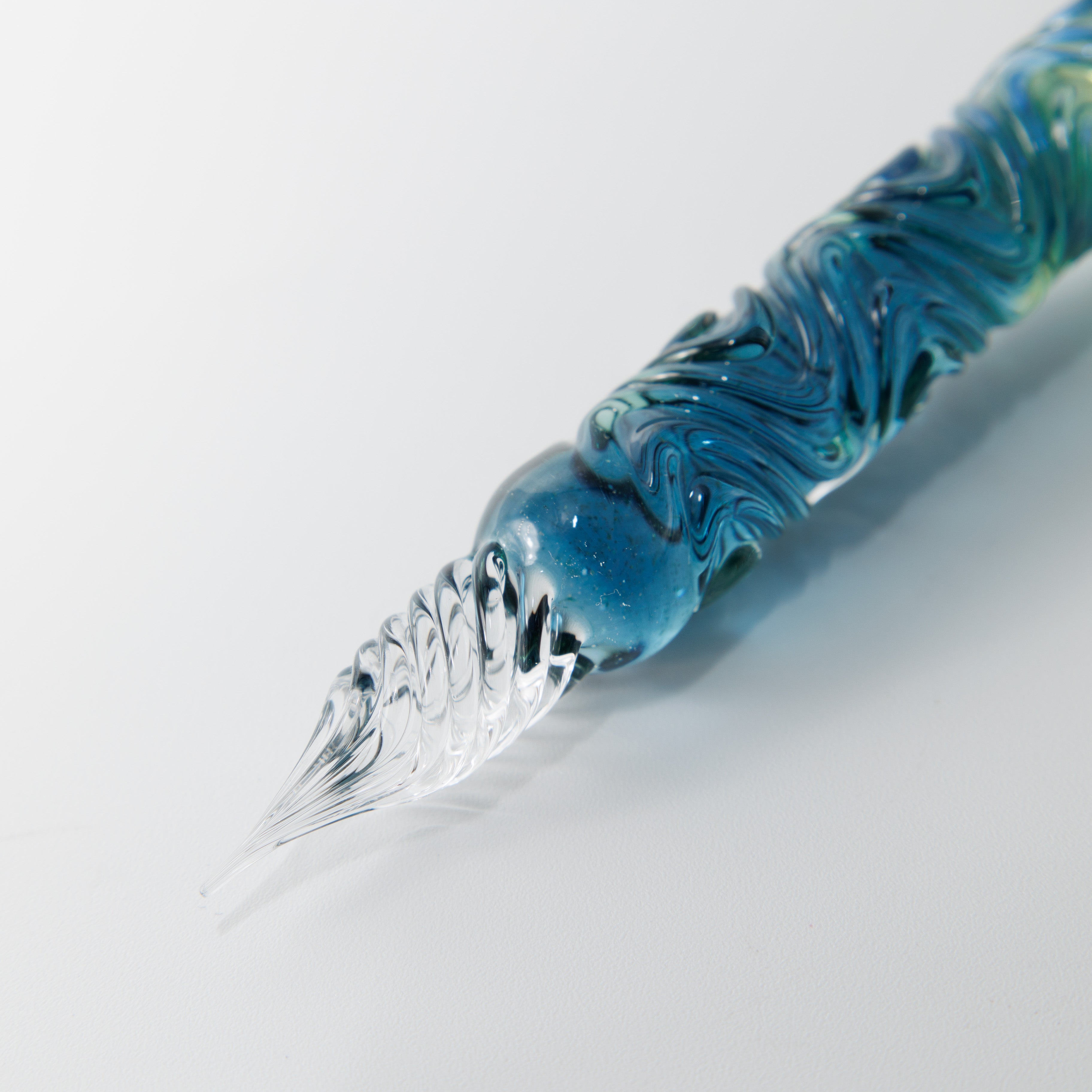 Blue Marine うねり ガラスペン BUNGUBOX x Synchronicity Glass Art