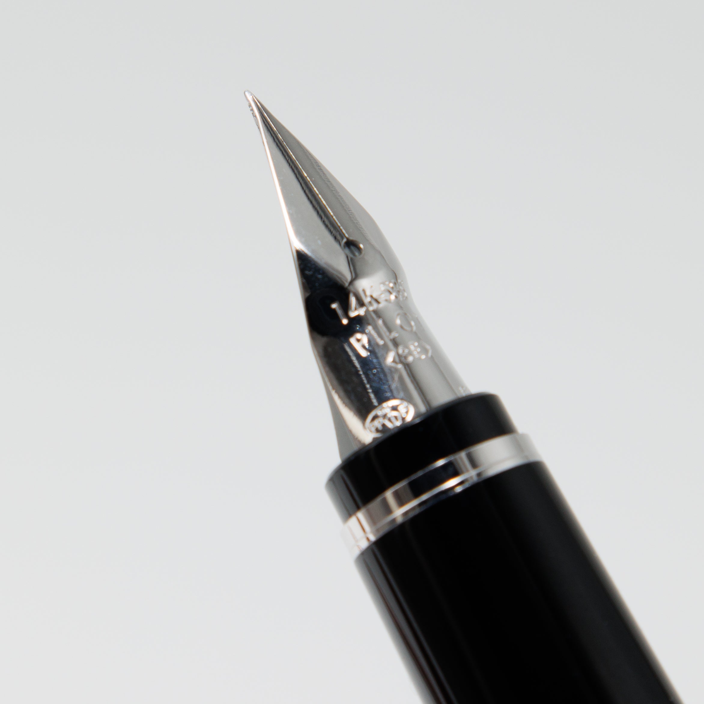 PILOT ELABO Black – BUNGUBOX